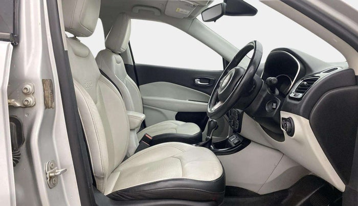 2017 Jeep Compass LIMITED 1.4 PETROL AT, Petrol, Automatic, 88,803 km, Right Side Front Door Cabin