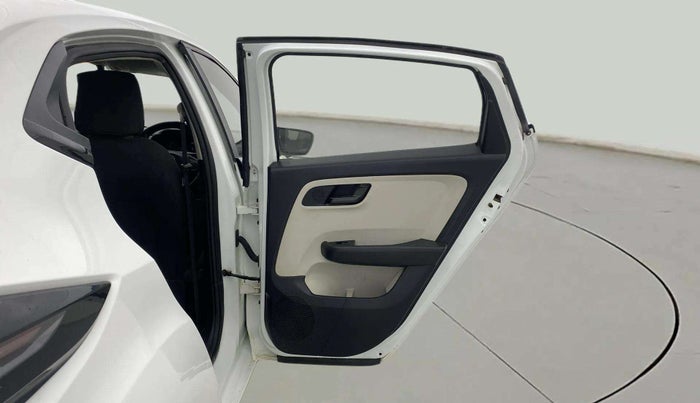 2022 Tata ALTROZ XM PLUS PETROL, Petrol, Manual, 53,848 km, RHS Rear Door