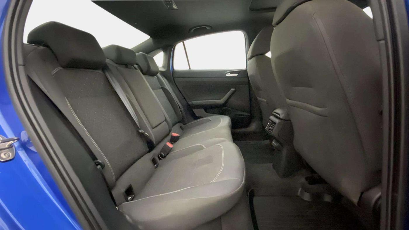 2024 Volkswagen VIRTUS GT Line 1.0 TSI MT, Petrol, Manual, 9,735 km, Right Side Rear Door Cabin