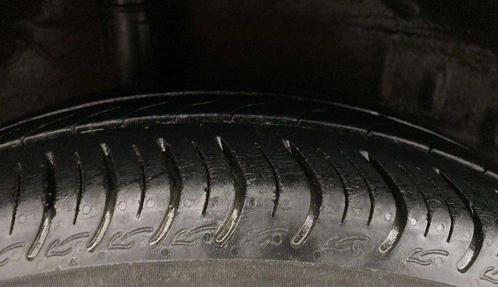 2019 Honda Amaze 1.2L I-VTEC V, Petrol, Manual, 25,308 km, Right Rear Tyre Tread