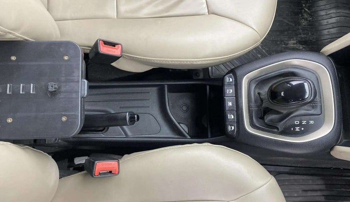 2020 Hyundai NEW SANTRO SPORTZ AMT, Petrol, Automatic, 55,119 km, Gear Lever