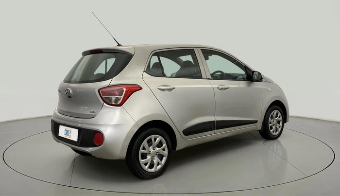 2017 Hyundai Grand i10 MAGNA 1.2 KAPPA VTVT, Petrol, Manual, 21,027 km, Right Back Diagonal