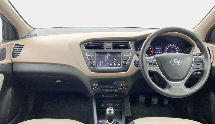 2020 Hyundai Elite i20 ASTA 1.2 (O), Petrol, Manual, 28,087 km, Dashboard