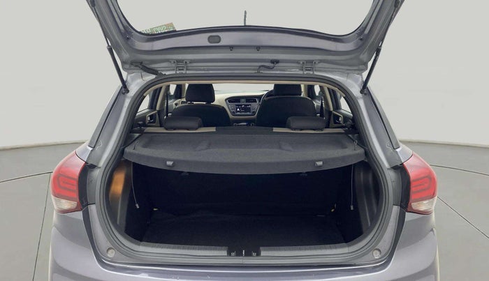 2020 Hyundai Elite i20 ASTA 1.2 (O), Petrol, Manual, 28,087 km, Boot Open Zoomed View