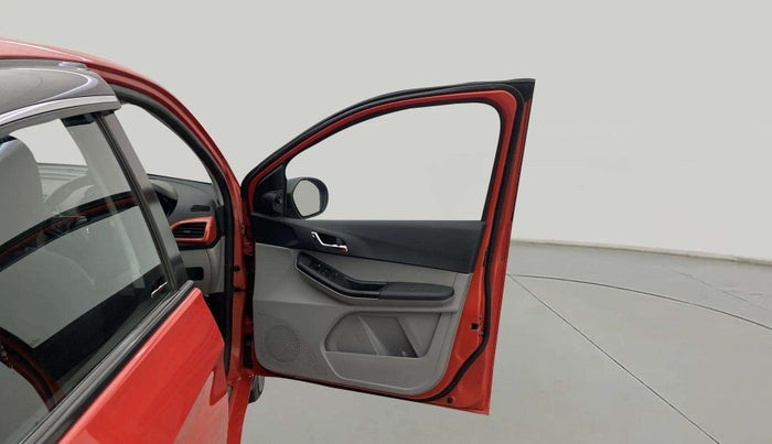 2020 Tata Tiago XZ PLUS PETROL, Petrol, Manual, 33,990 km, RHS Front Door