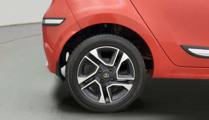 2020 Tata Tiago XZ PLUS PETROL, Petrol, Manual, 33,990 km, Right Rear Wheel