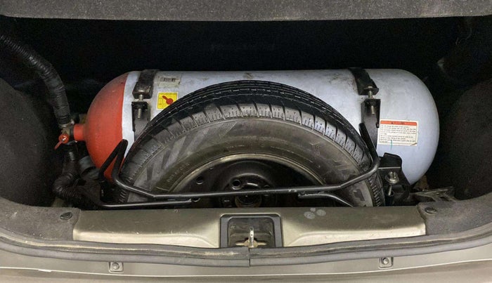 2019 Maruti New Wagon-R LXI CNG 1.0, CNG, Manual, 27,914 km, Boot Inside