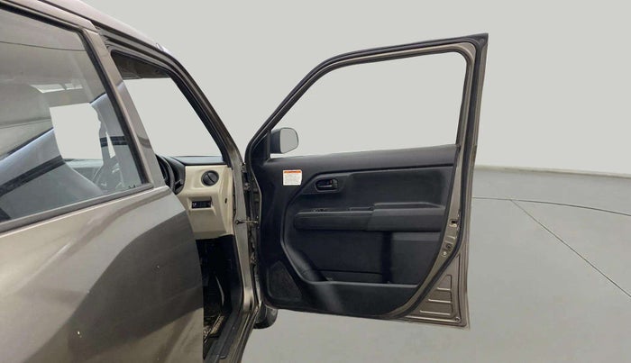 2019 Maruti New Wagon-R LXI CNG 1.0, CNG, Manual, 27,914 km, RHS Front Door