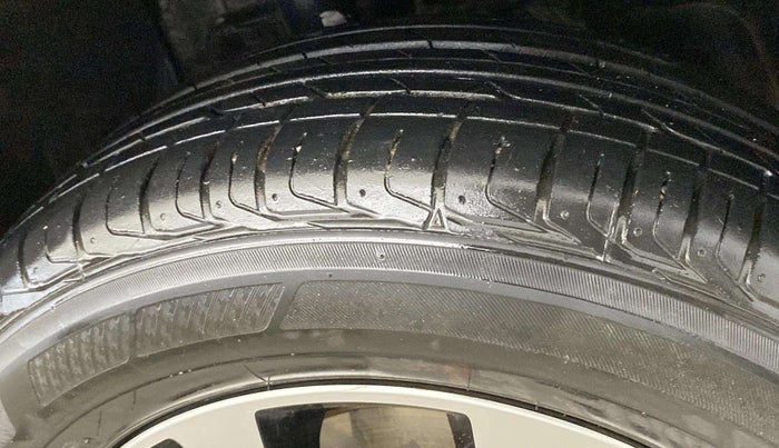 2021 Tata NEXON XZ PLUS PETROL SUNROOF, Petrol, Manual, 73,191 km, Right Front Tyre Tread