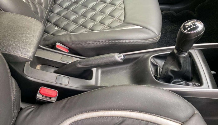 2021 Toyota Glanza V, Petrol, Manual, 58,495 km, Gear Lever
