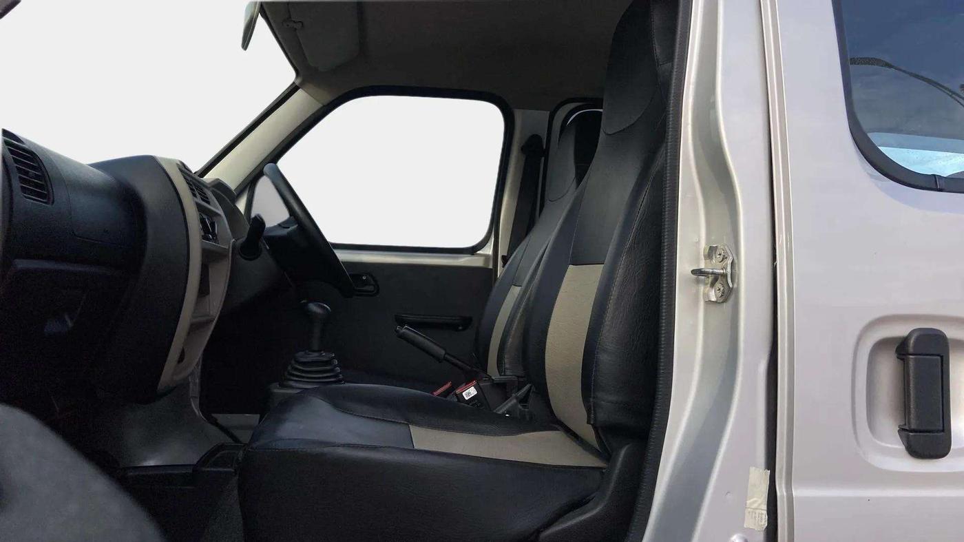 2023 Maruti Eeco 7 STR STD 1.2, Petrol, Manual, 16,372 km, Right Side Front Door Cabin