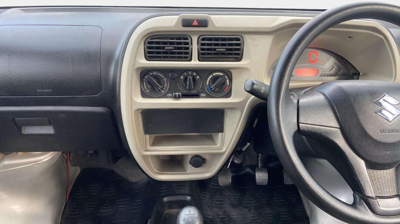 2023 Maruti Eeco 7 STR STD 1.2, Petrol, Manual, 16,372 km, Air Conditioner