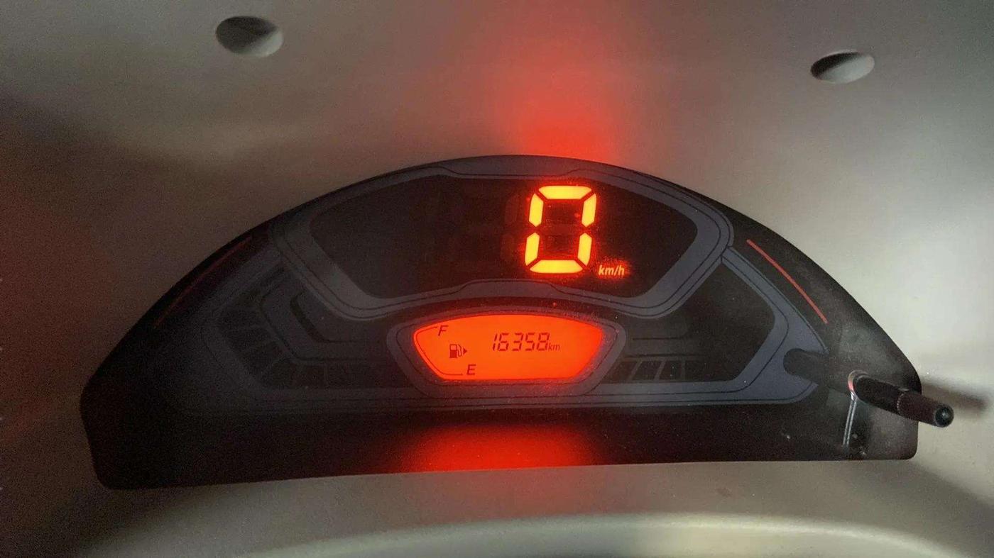 2023 Maruti Eeco 7 STR STD 1.2, Petrol, Manual, 16,372 km, Odometer Image