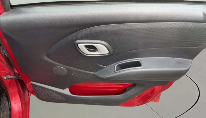 2019 Datsun Redi Go T(O) 1.0 AMT, Petrol, Automatic, 26,578 km, Driver Side Door Panels Control
