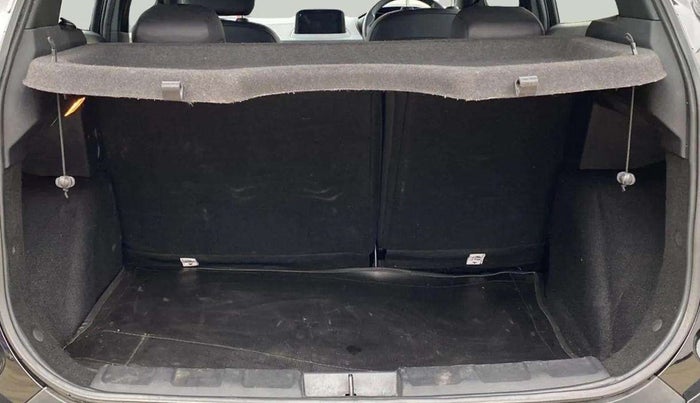 2023 Tata NEXON XZA PLUS LUX SUNROOF DARK PETROL, Petrol, Automatic, 25,647 km, Boot Inside