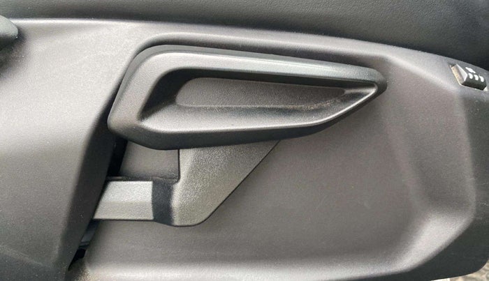 2023 Tata NEXON XZA PLUS LUX SUNROOF DARK PETROL, Petrol, Automatic, 25,647 km, Driver Side Adjustment Panel