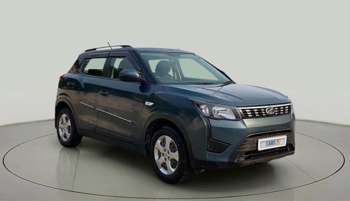 2019 Mahindra XUV300 W6 1.2 PETROL, Petrol, Manual, 71,944 km, SRP