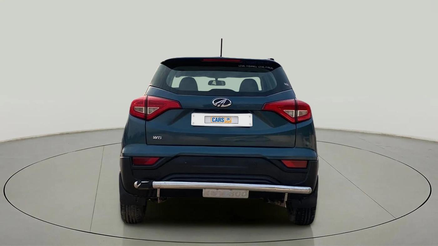 2019 Mahindra XUV300 W6 1.2 PETROL, Petrol, Manual, 71,944 km, Back/Rear