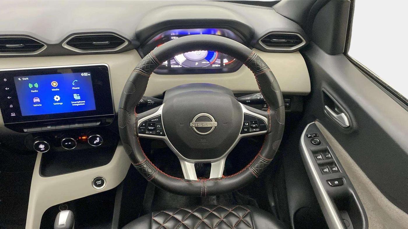 2022 Nissan MAGNITE XV TURBO CVT, Petrol, Automatic, 23,962 km, Steering Wheel Close Up