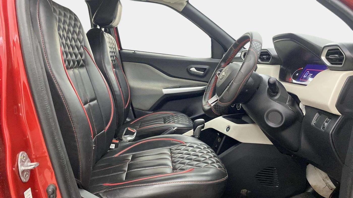 2022 Nissan MAGNITE XV TURBO CVT, Petrol, Automatic, 23,962 km, Right Side Front Door Cabin