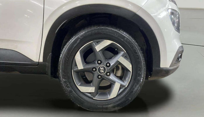 2019 Hyundai VENUE SX PLUS 1.0 TURBO DCT, Petrol, Automatic, 65,777 km, Right Front Wheel