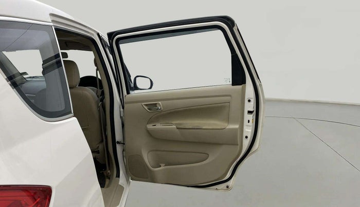 2016 Maruti Ertiga ZXI+, Petrol, Manual, 67,378 km, RHS Rear Door