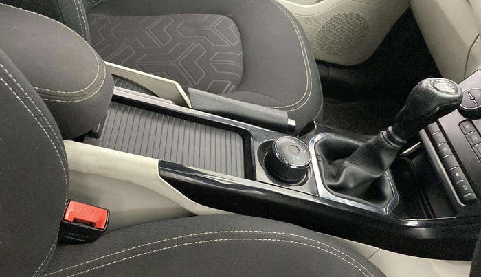 2021 Tata NEXON XZ PLUS PETROL, Petrol, Manual, 49,056 km, Gear Lever