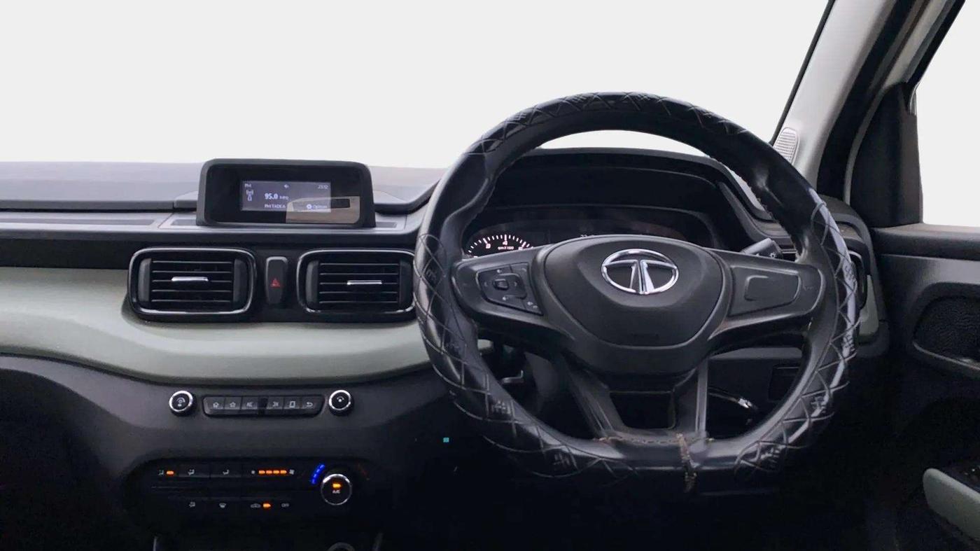 2021 Tata PUNCH ADVENTURE MT, Petrol, Manual, 48,576 km, Steering Wheel Close Up