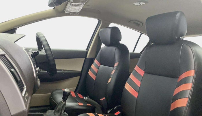 2014 Hyundai i20 SPORTZ 1.2, Petrol, Manual, 41,838 km, Right Side Front Door Cabin