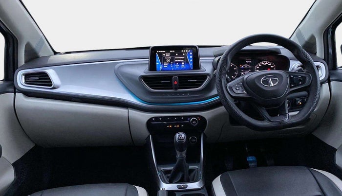 2022 Tata ALTROZ XZ PETROL, CNG, Manual, 30,682 km, Dashboard
