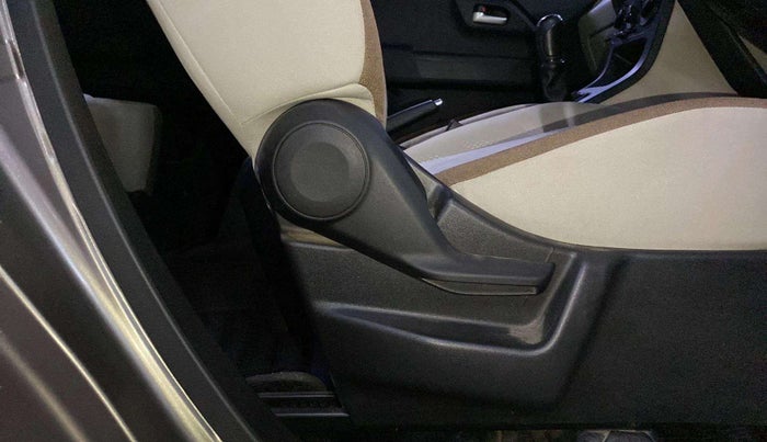 2020 Maruti New Wagon-R ZXI 1.2, Petrol, Manual, 32,177 km, Driver Side Adjustment Panel