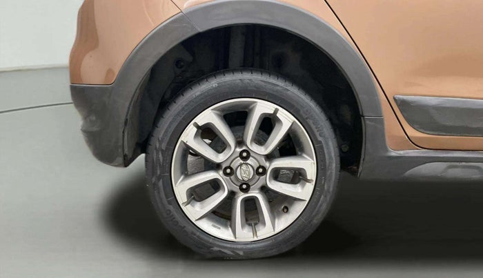 2017 Hyundai i20 Active 1.2 S, Petrol, Manual, 36,239 km, Right Rear Wheel
