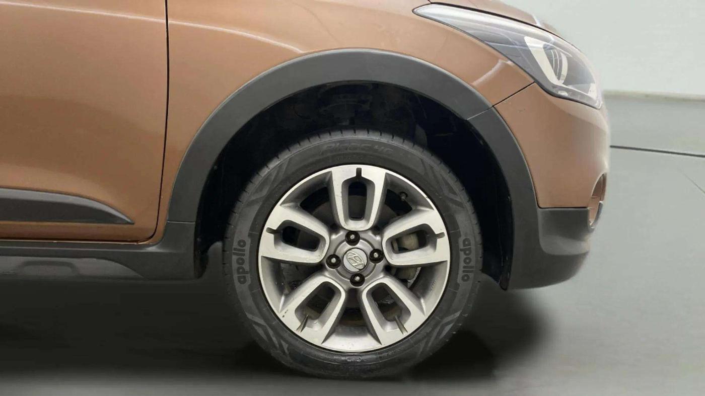 2017 Hyundai i20 Active 1.2 S, Petrol, Manual, 36,239 km, Right Front Wheel