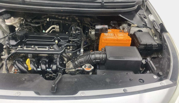 2017 Hyundai Elite i20 ASTA 1.2 (O), Petrol, Manual, 93,080 km, Engine View - Left
