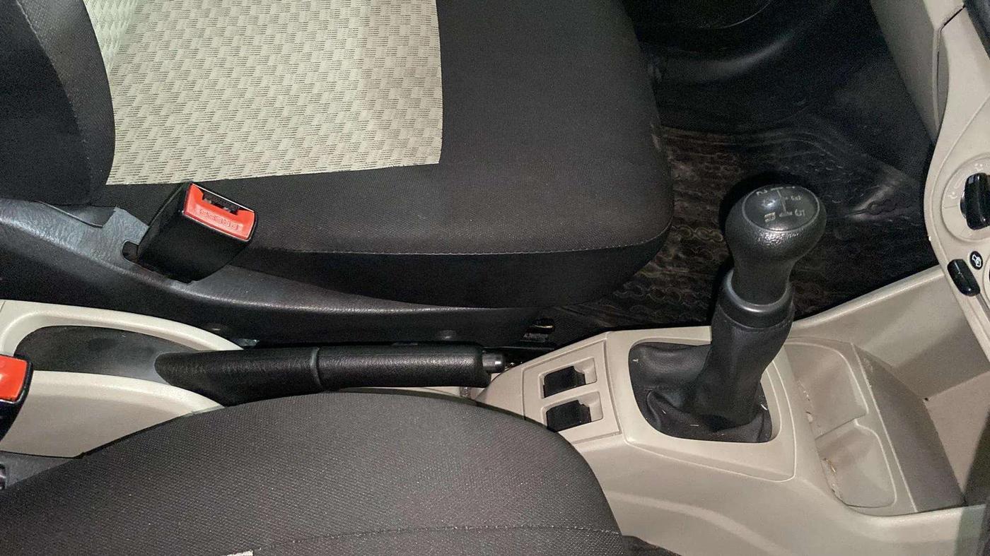 2021 Maruti Alto VXI PLUS, Petrol, Manual, 17,912 km, Gear Lever