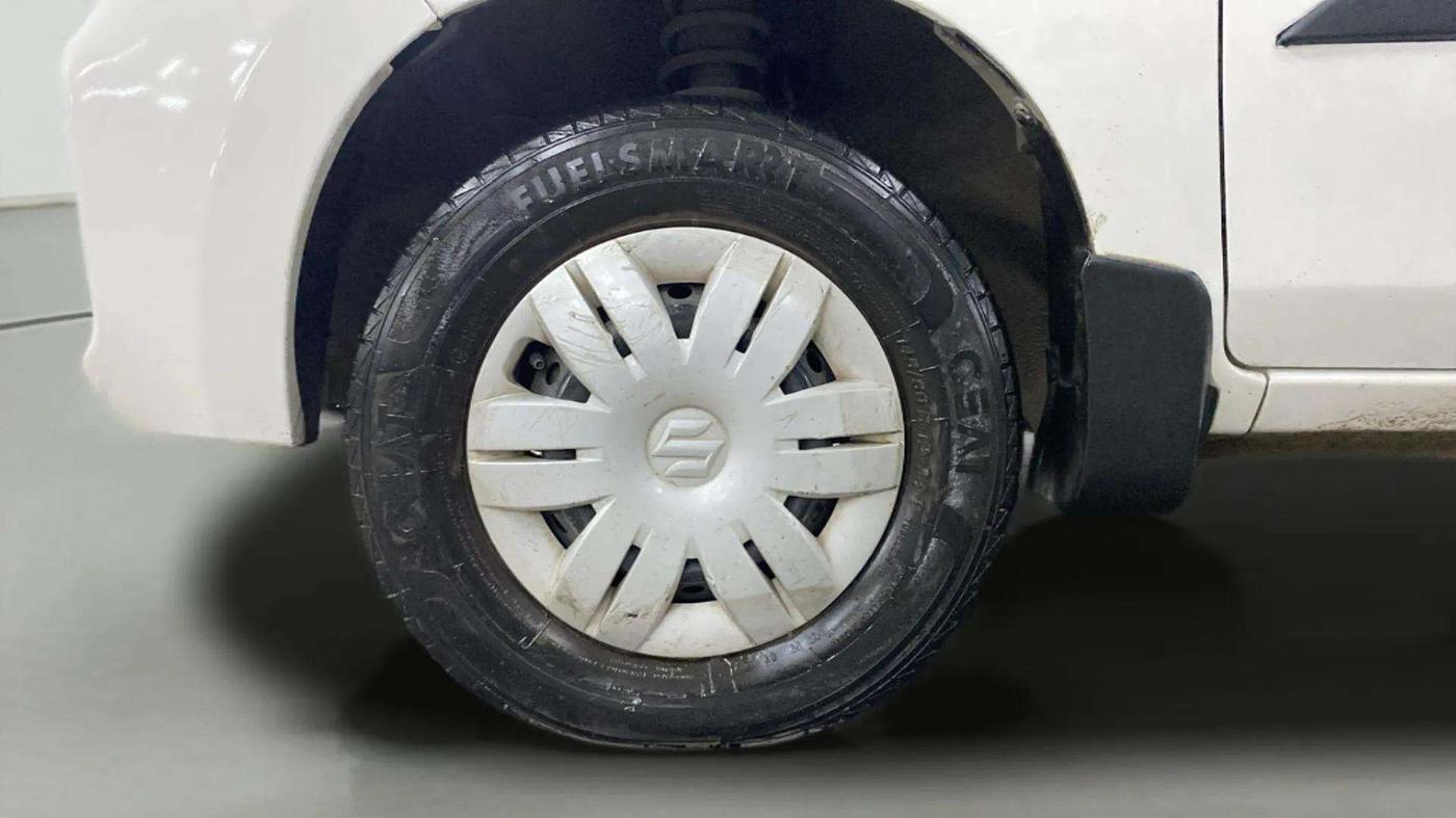 2021 Maruti Alto VXI PLUS, Petrol, Manual, 17,912 km, Left Front Wheel