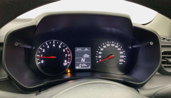 2024 Maruti Swift VXi (O) AMT, Petrol, Automatic, 12,079 km, Odometer Image
