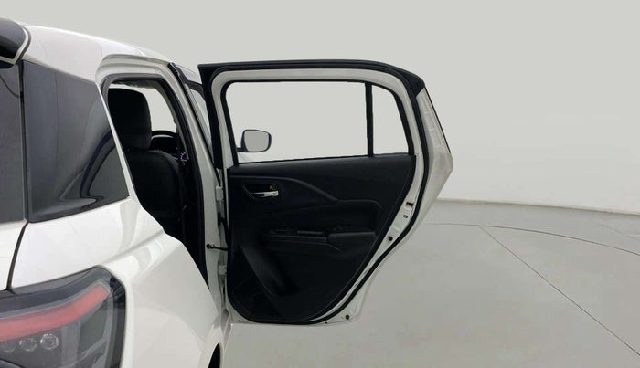 2024 Maruti Swift VXi (O) AMT, Petrol, Automatic, 12,079 km, RHS Rear Door
