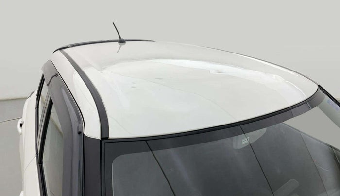 2024 Maruti Swift VXi (O) AMT, Petrol, Automatic, 12,079 km, Roof