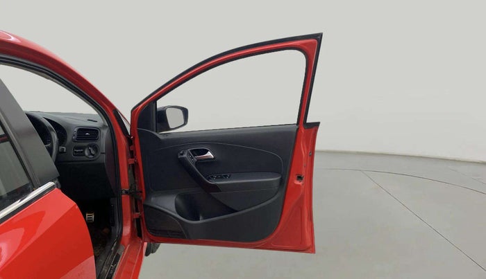 2015 Volkswagen Polo GT TSI AT, Petrol, Automatic, 96,869 km, RHS Front Door