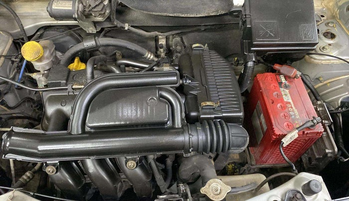 2018 Renault Kwid RXT 1.0 AMT (O), Petrol, Automatic, 27,853 km, Engine View