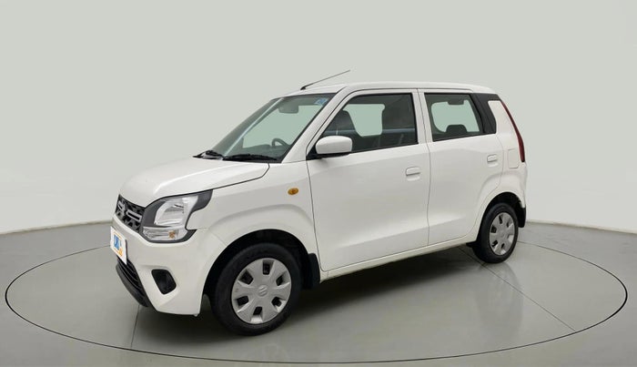 2022 Maruti New Wagon-R VXI 1.0, Petrol, Manual, 18,943 km, Left Front Diagonal