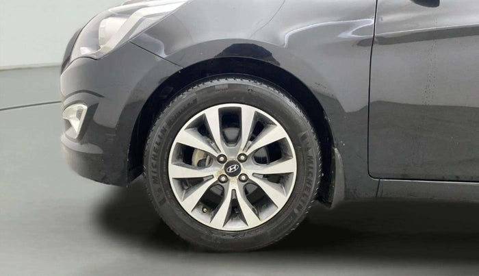 2016 Hyundai Verna 1.6 VTVT SX (O), Petrol, Manual, 64,848 km, Left Front Wheel