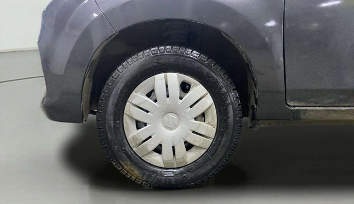 2016 Maruti Alto 800 LXI, Petrol, Manual, 12,426 km, Left Front Wheel