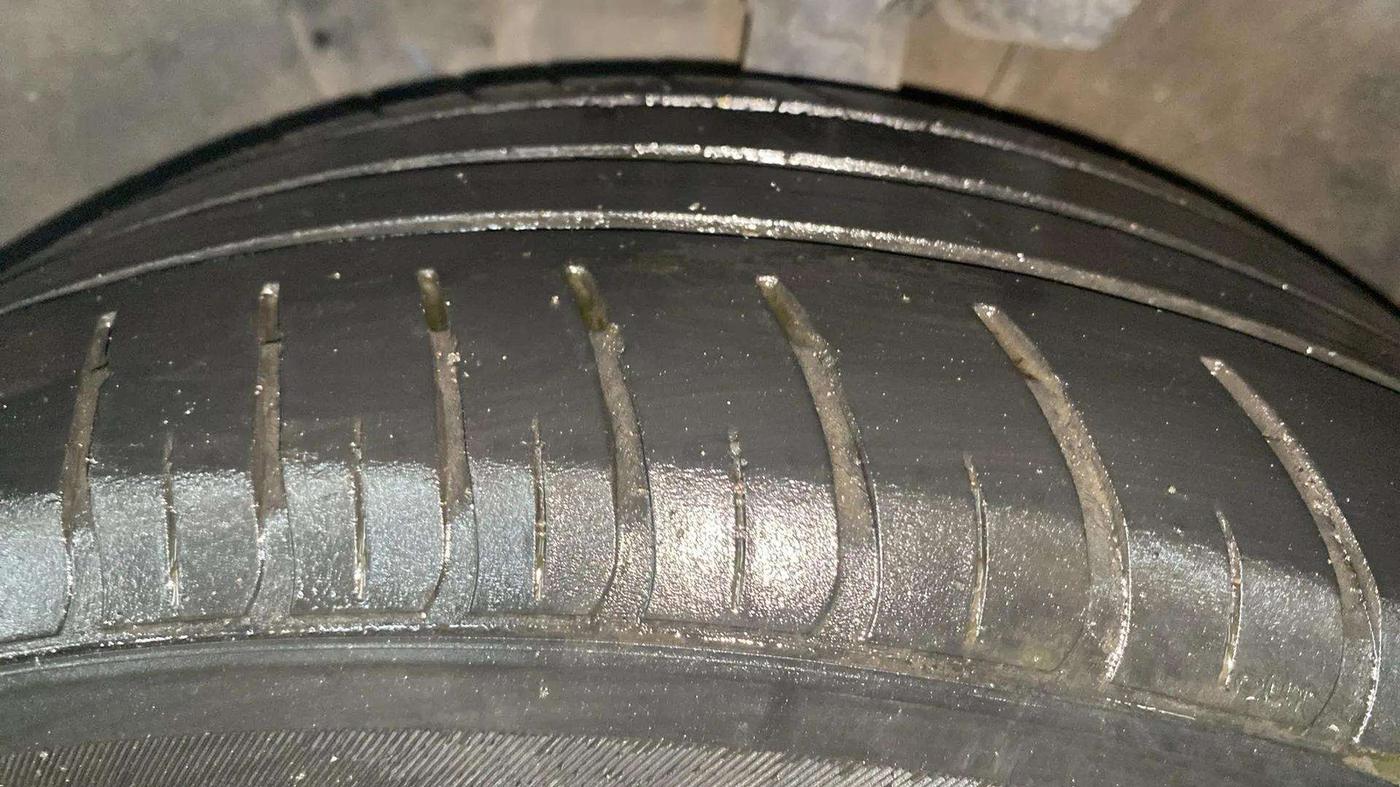 2021 Hyundai New Elantra 2.0 S PETROL, Petrol, Manual, 25,260 km, Left Front Tyre Tread