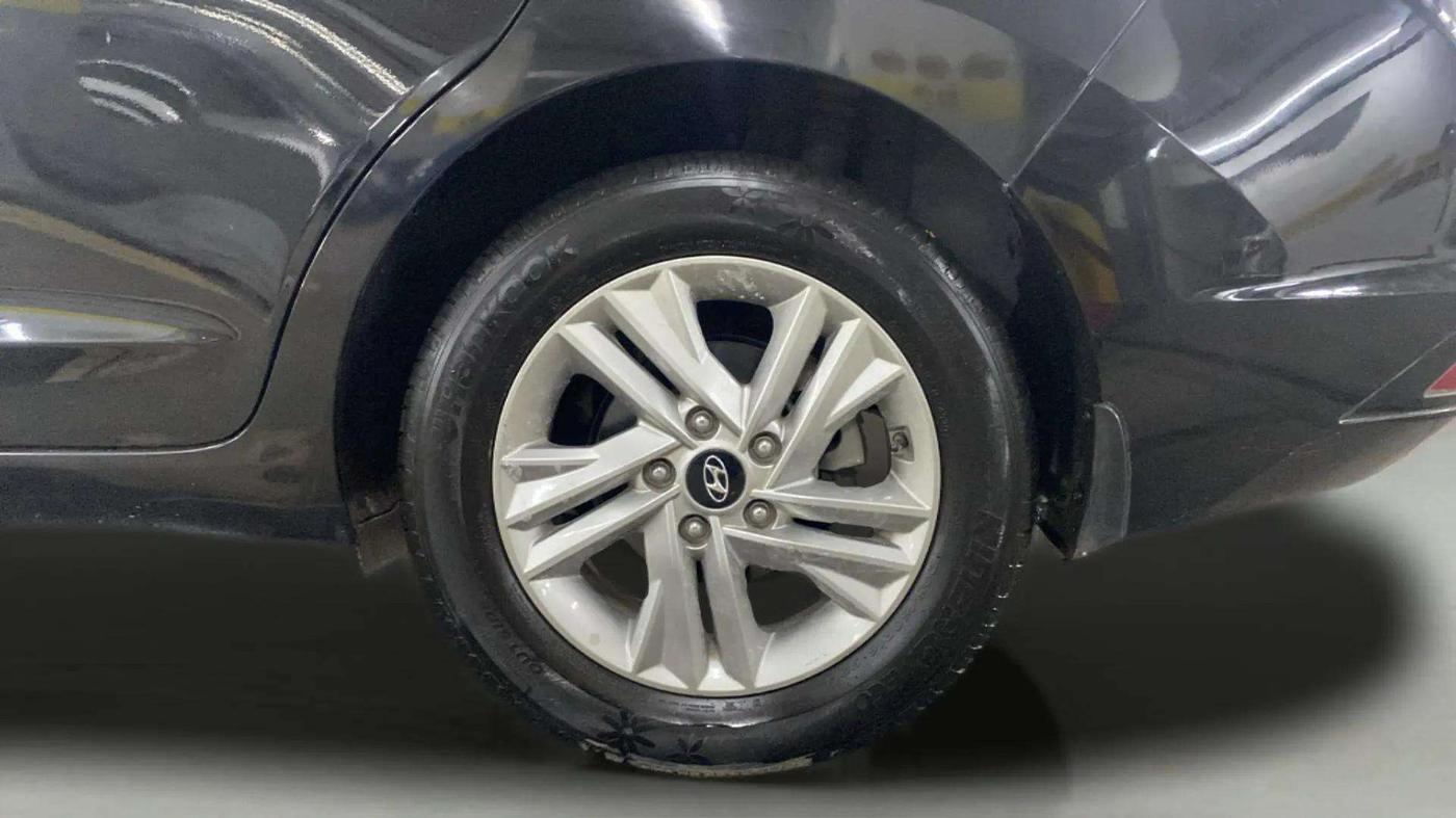 2021 Hyundai New Elantra 2.0 S PETROL, Petrol, Manual, 25,260 km, Left Rear Wheel