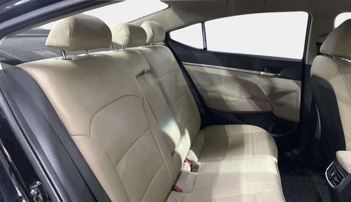 2021 Hyundai New Elantra 2.0 S PETROL, Petrol, Manual, 24,830 km, Right Side Rear Door Cabin