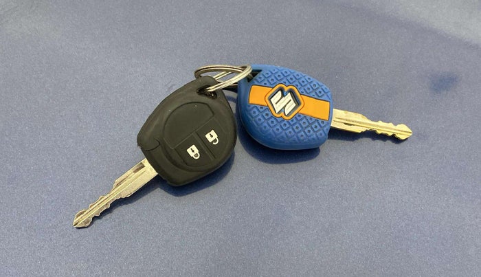 2019 Maruti Baleno DELTA PETROL 1.2, Petrol, Manual, 61,898 km, Key Close Up