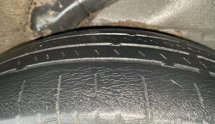 2013 Hyundai i10 MAGNA 1.2, Petrol, Manual, 86,644 km, Left Rear Tyre Tread