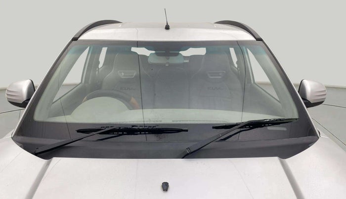 2016 Mahindra Kuv100 K8 D 6 STR, Diesel, Manual, 28,230 km, Front Windshield